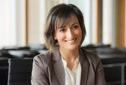 Sonia Wedell-Castellano, Global Director van Domotex: 'Geleidingssystemen maken het voor bezoekers gemakkelijker om afstand te houden zonder het voetverkeer in de gangpaden te vertragen.' (foto: Deutsche Messe) Sonia-Wedell-Castellano