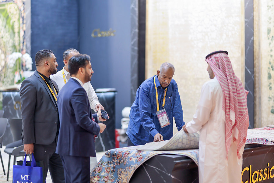 Deze week vond Domotex Middle East plaats in Dubai.(Foto: Domotex/Deutsche Messe) Visitors at DOMOTEX Middle East 2025