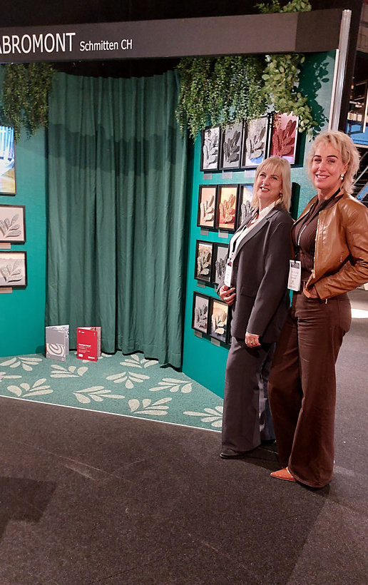 Yvonne Brok (L) is trots op de creatieve mogelijkheden van Fabromont Yvonne Brok L is trots op de creatieve mogelijkheden van Fabromont