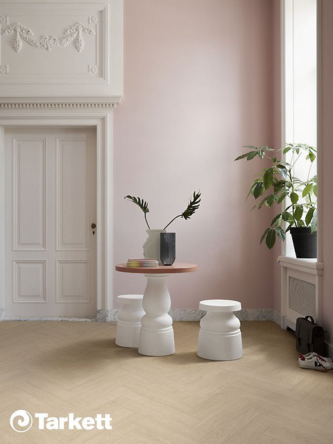 Tarkett heeft de Calm Oak pvc-vloer toegevoegd aan de Supernature-collectie. tarkett calm oak nude pvc 24664274 180711 44529